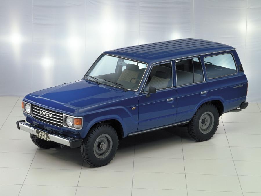  Toyota Land Cruiser 60 Wagon 1980 года  (фото 3 из 18)